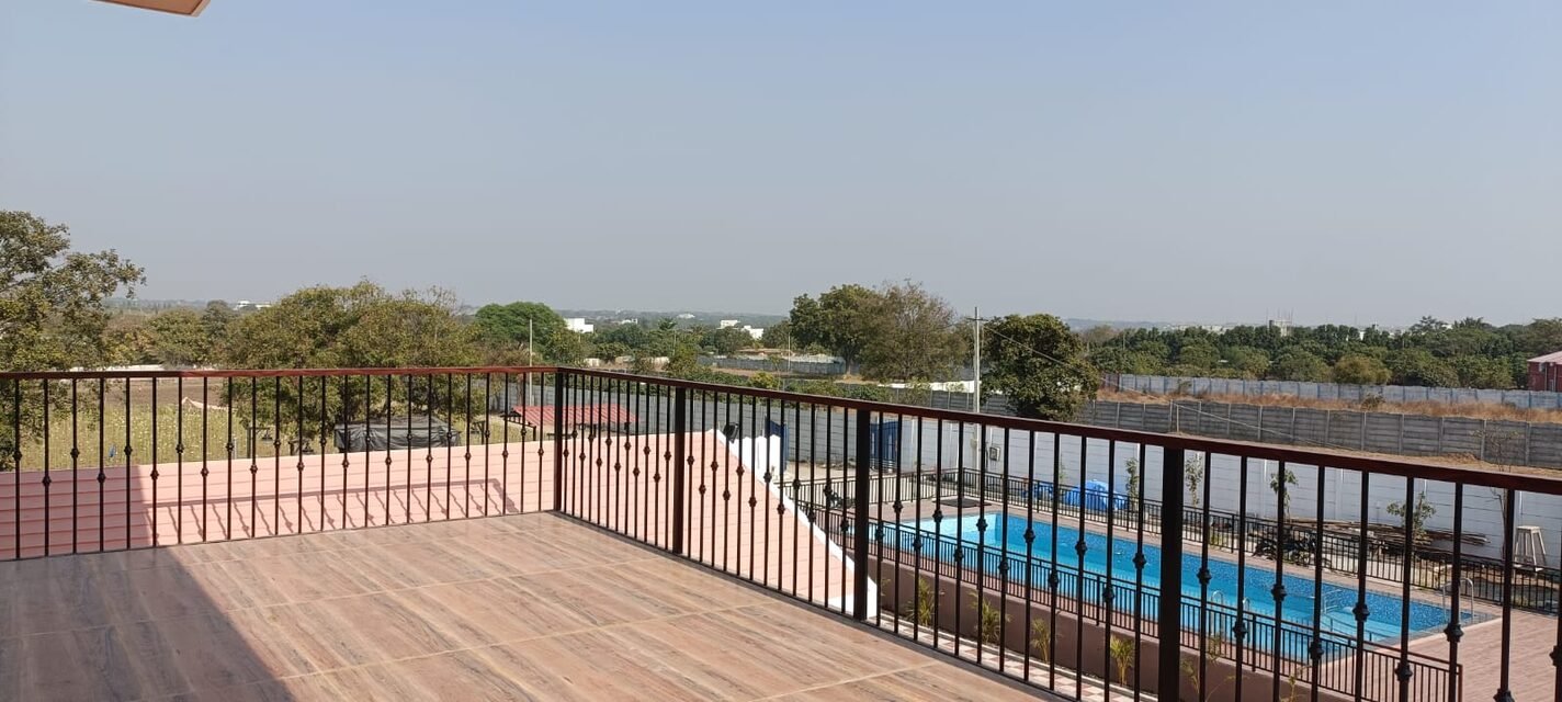 The upper terrace overlooking the pool